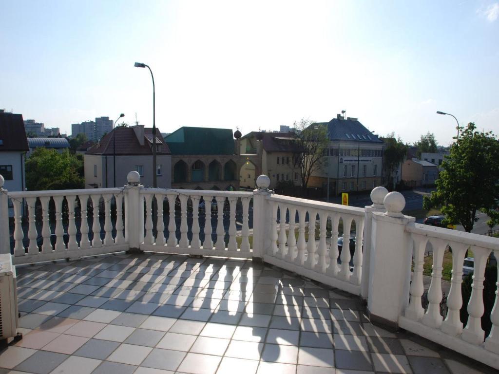 Rezydencja Parkowa Hotel Warschau Buitenkant foto