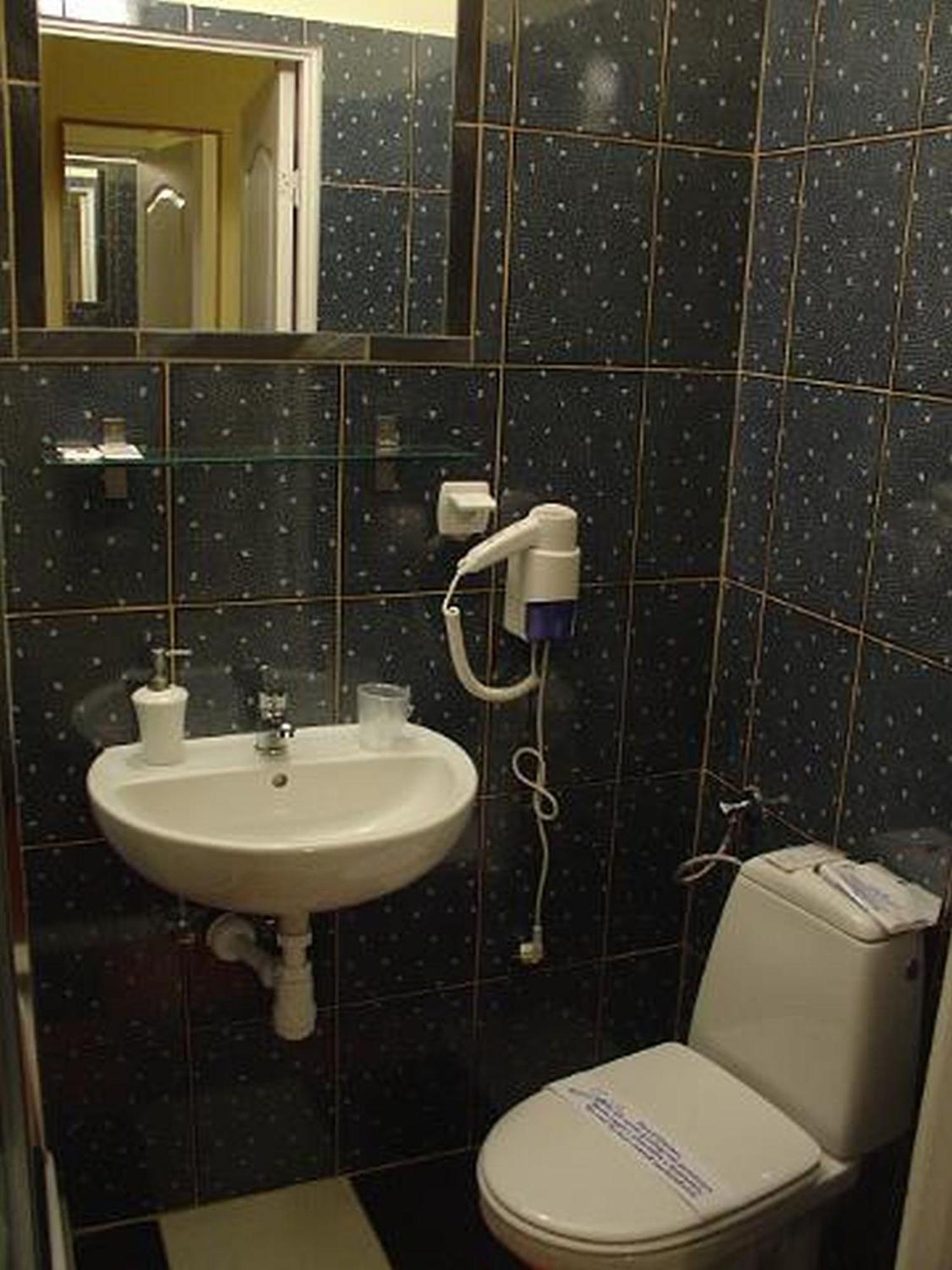 Rezydencja Parkowa Hotel Warschau Buitenkant foto